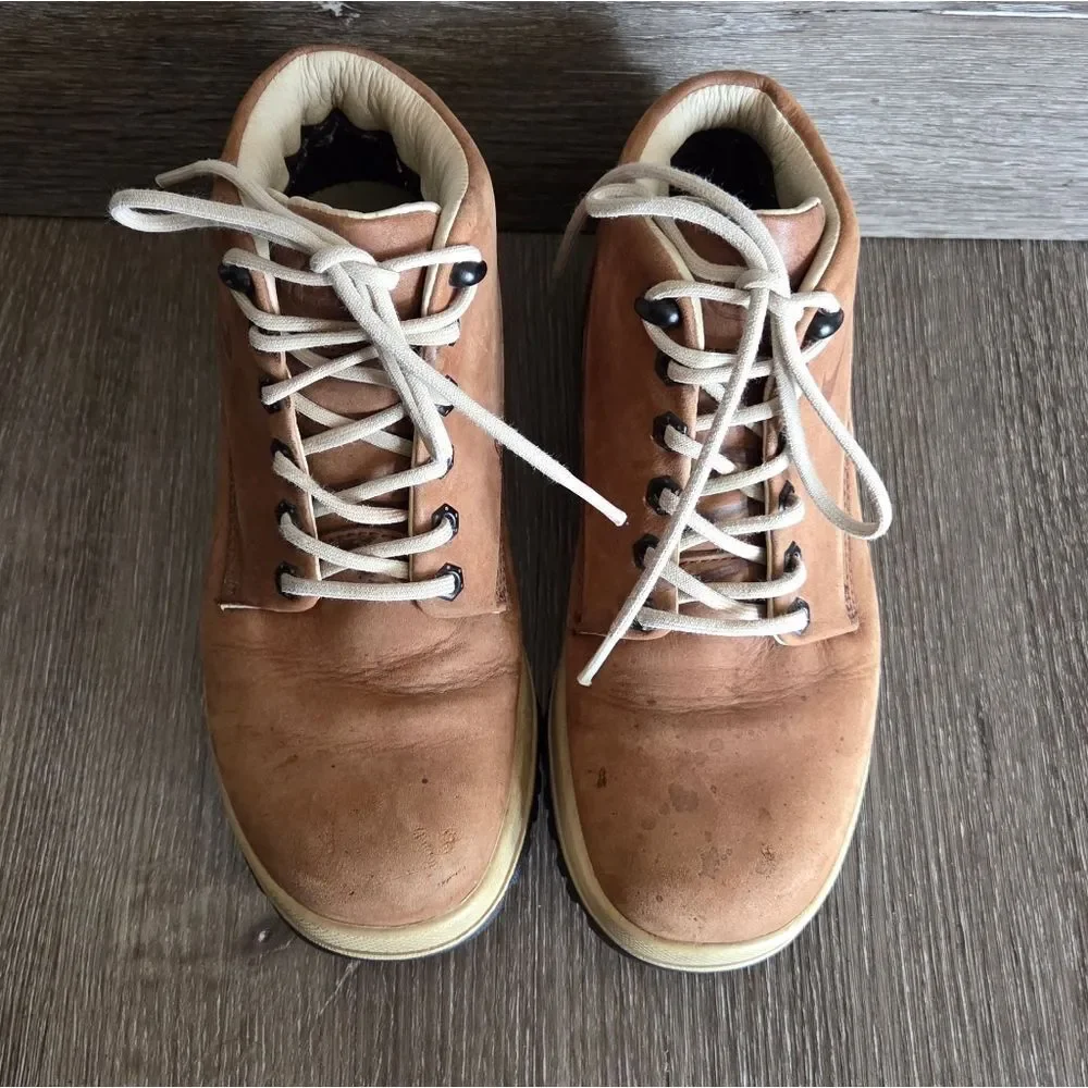 Nike ACG Women's High Top Hiking Boots Brown Size 6.5